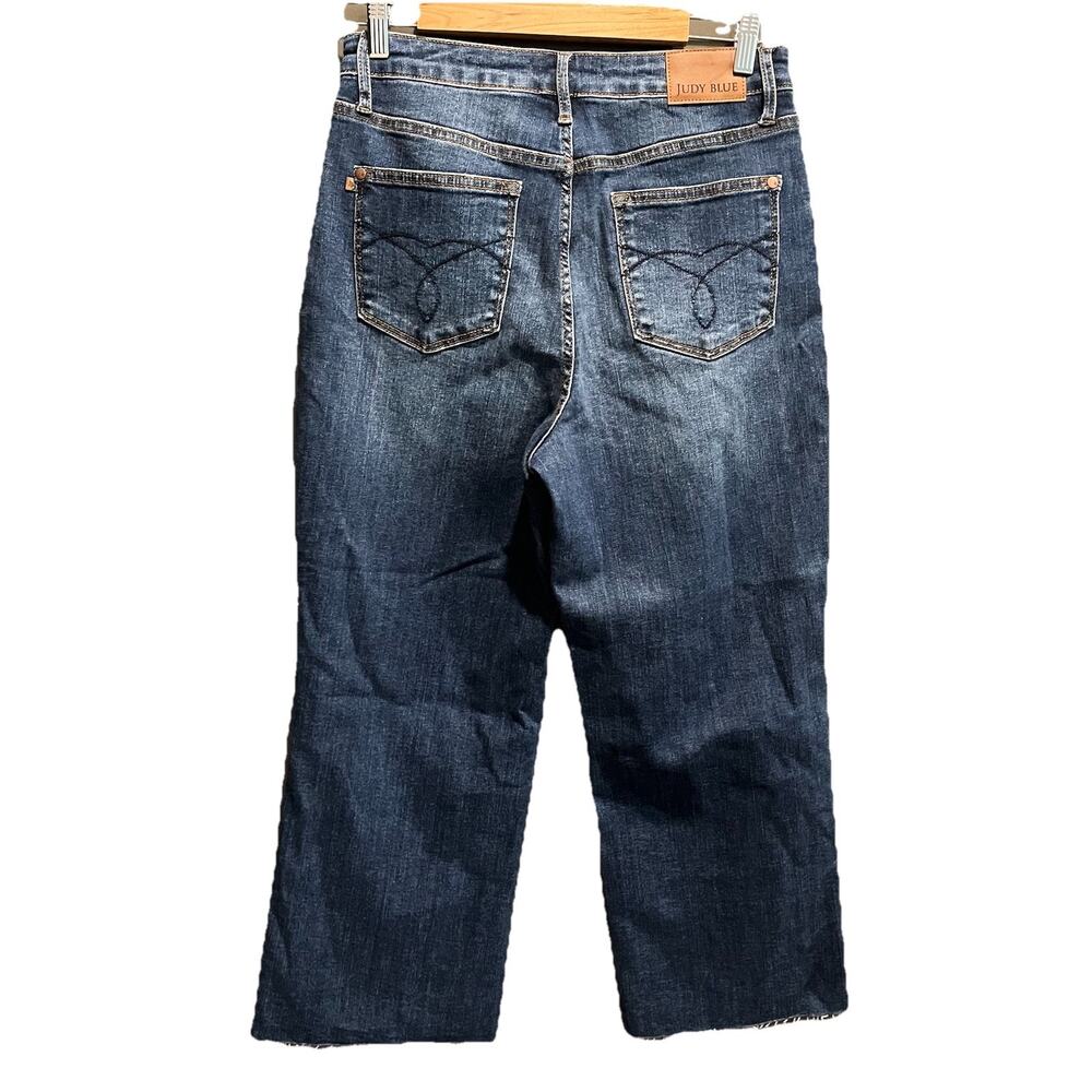 Judy Blue High Waist Back Pocket Embroidery Wide‎ Crop Women's Jeans Size 9 | 29 - Picture 2 of 5